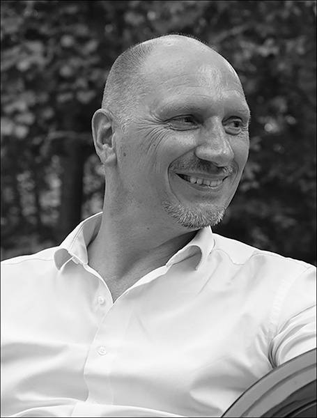 Dipl.-Ing. Arch. Jörg Früchtenicht